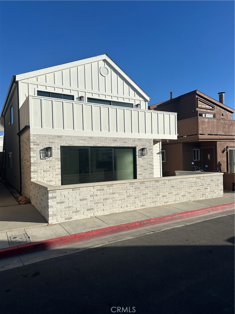 $2,500/month 204 Lugonia C Newport Beach CA, 9266364058366554754122