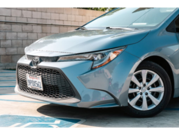 2021 TOYOTA COROLLA LE63333178840963123