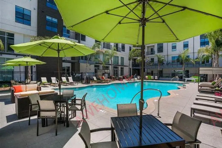 Metro Mission Valley 1763659090114817120