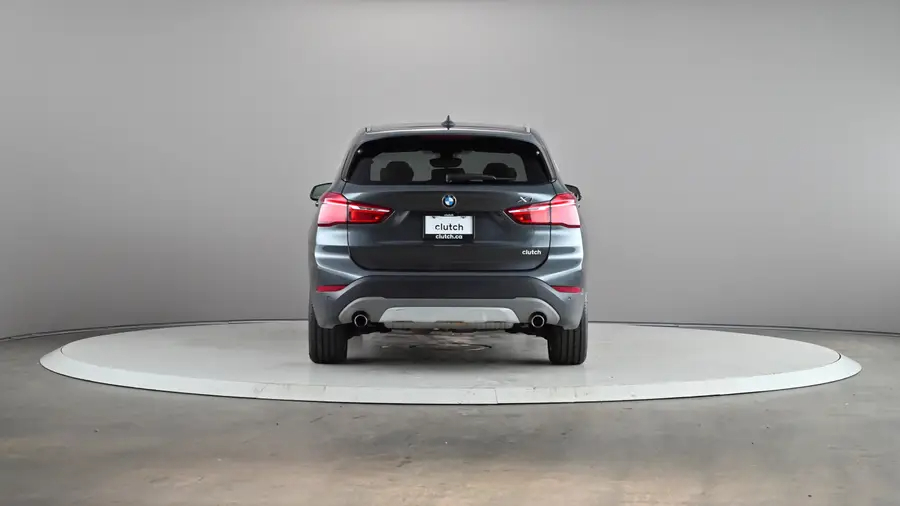 2018 BMW X163881781042819122