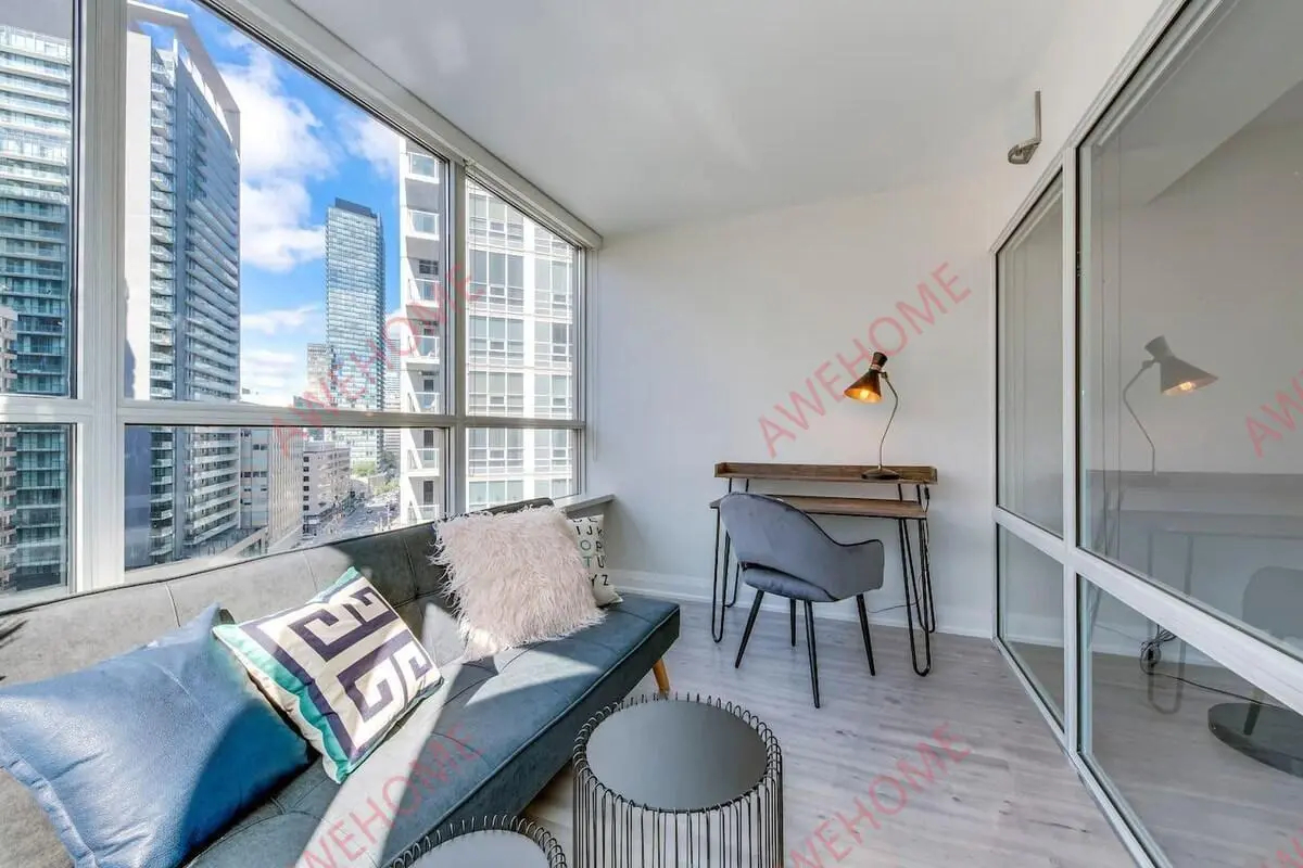 LBT1507 Iconic 2BR Suite Downtown Toronto63746466718721121