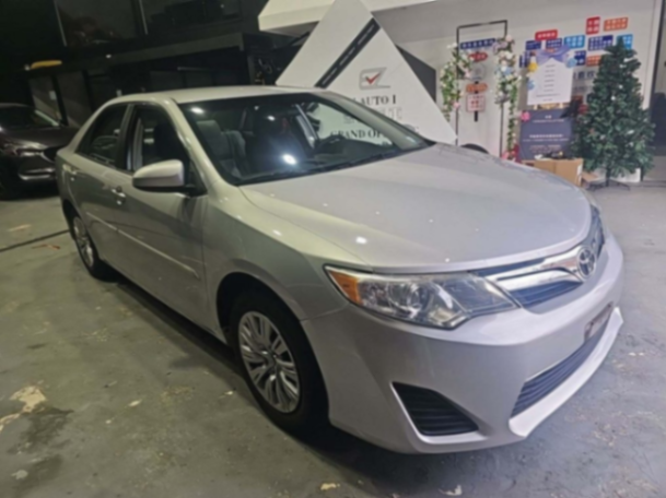 2013 TOYOTA CAMRY LE63292000215425123