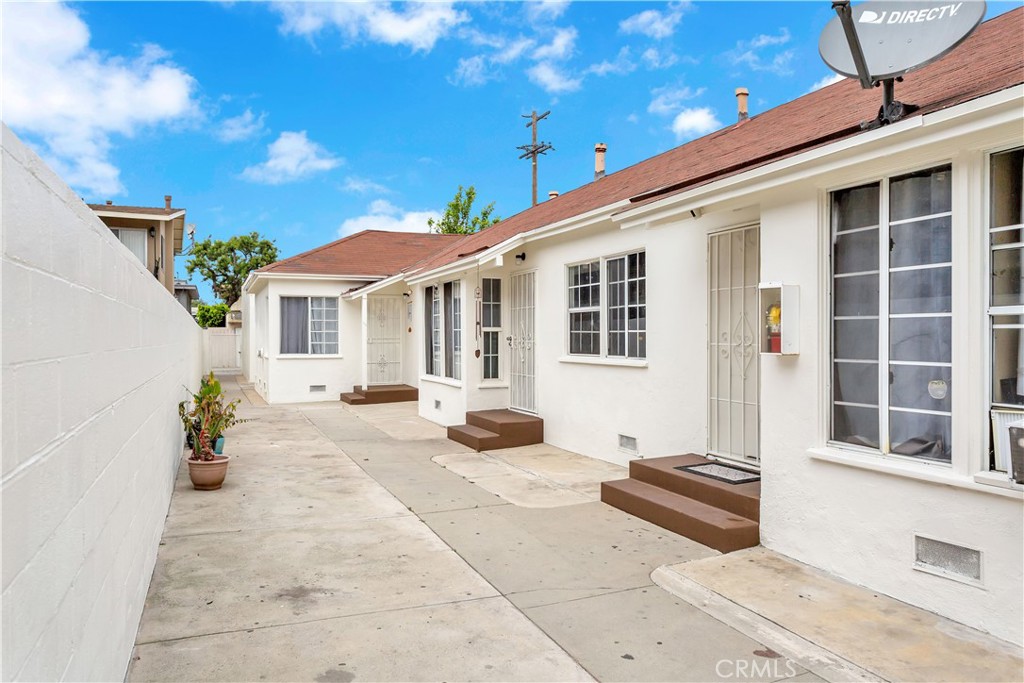 1629 Cedar Ave, Long Beach CA, 9081364046020721027120