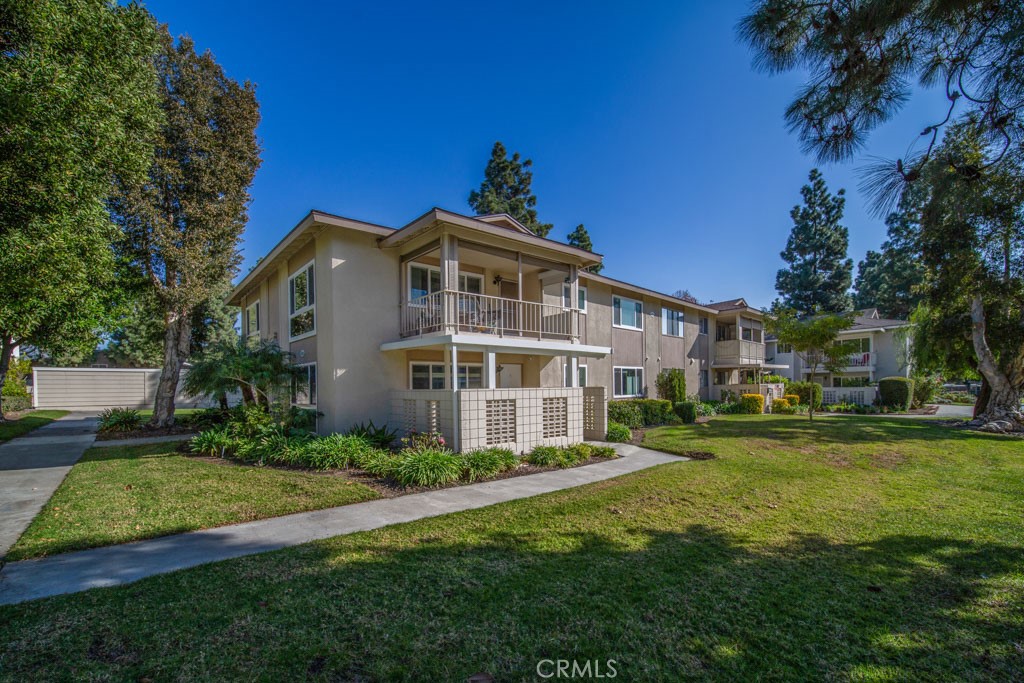 378 Avenida Castilla O Laguna Woods CA, 9263764131335553281121