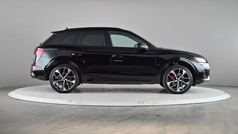 2023 Audi SQ564266157811203123