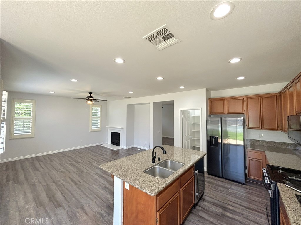 11257 Shore Court Beaumont CA, 9222363646891700099121