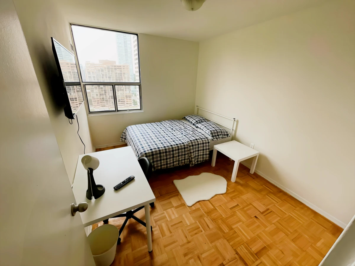 Pearson Housing – Duplex Ave