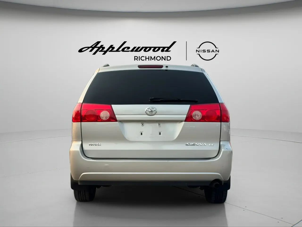 2007 Toyota® Sienna LE 7-Passenger FWD  •  144,172  kilometres64112510618882123