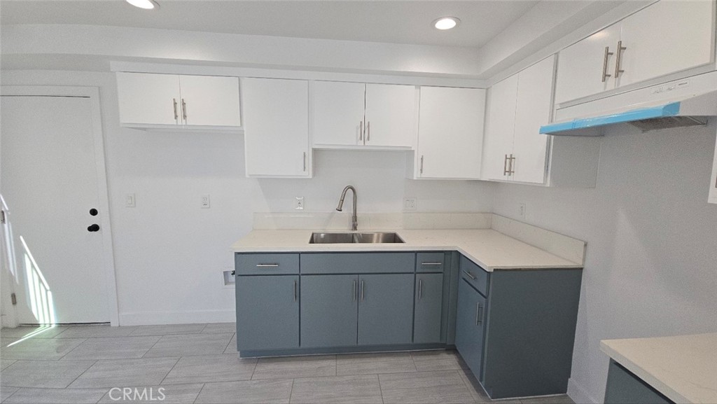 $3,500/month 10415 Avalon Boulevard Los Angeles CA, 9000364068252951937122