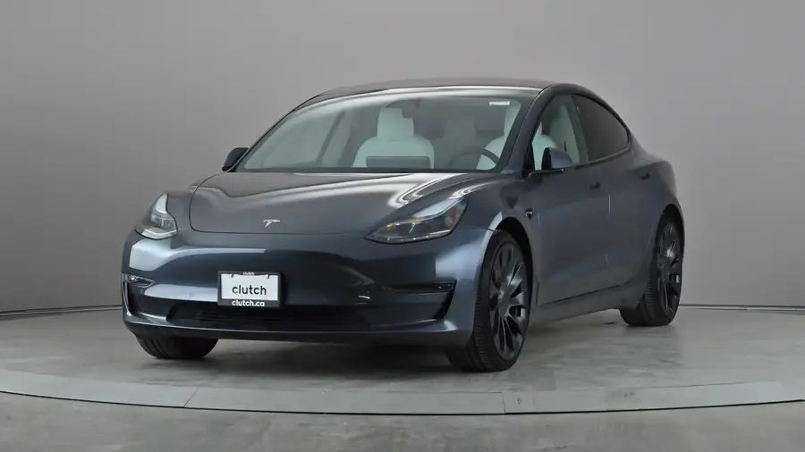 2022 Tesla Model 364531088333187121