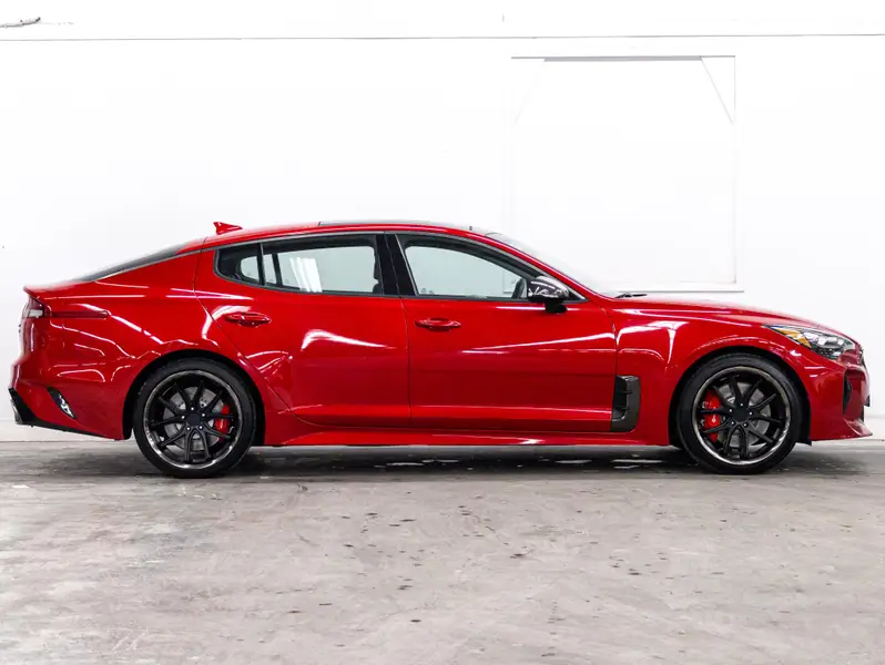 2022 Kia Stinger63647732733825121