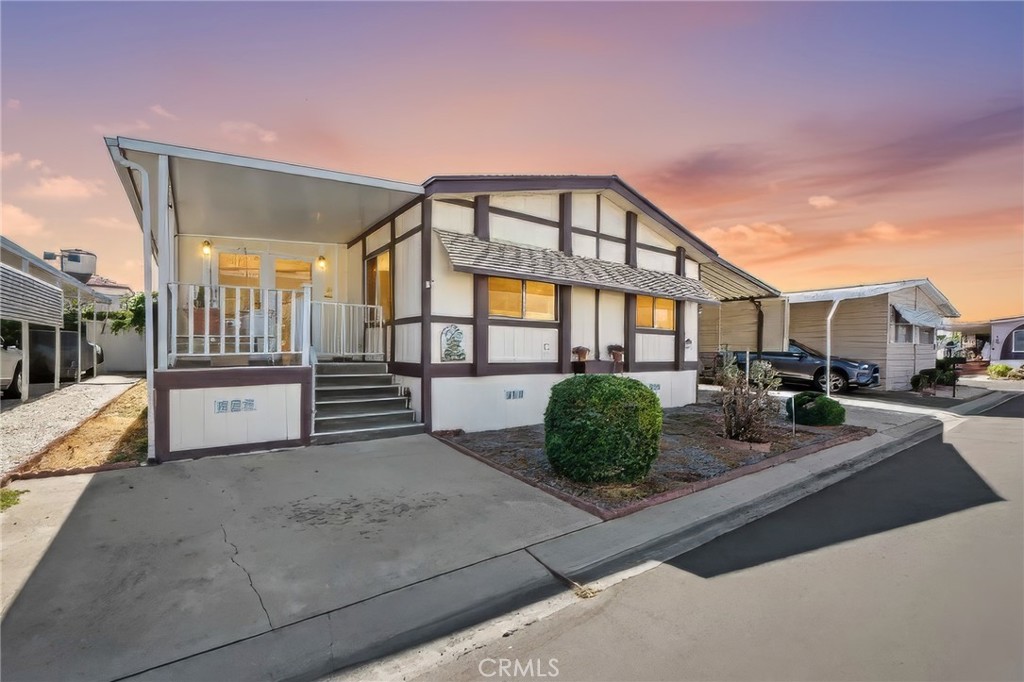 4000 Pierce Street 197 Riverside CA, 9250564068305613314120