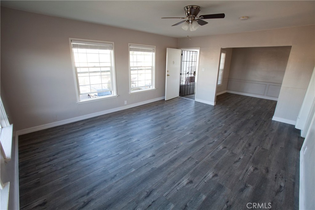 $2,200/month 3536 West Adams 3538 1/2 Los Angeles CA, 9001864045897080195120