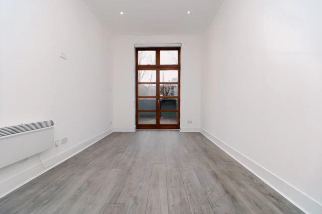3Bedrooms, 1Bathrooms Buccleuch Street, G3 6PL, Glasgow