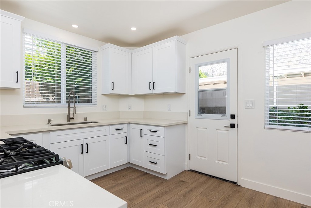 $3,800/month 247 Laurel Ave E A Sierra Madre CA, 9102464053674513921121