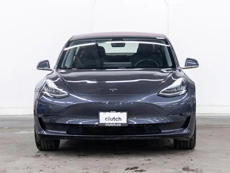 2018 Tesla Model 364333282035203120
