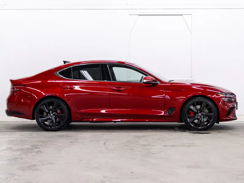 2022 Genesis G7064112814213379121