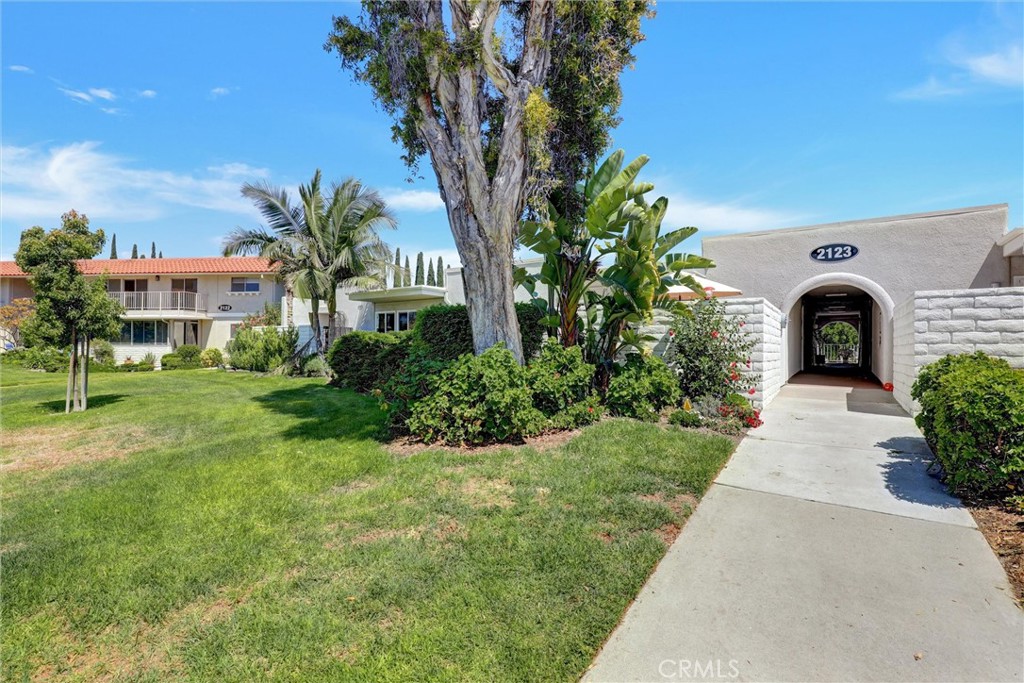 2123 Ronda Granada G Laguna Woods CA, 9263764130782911491120
