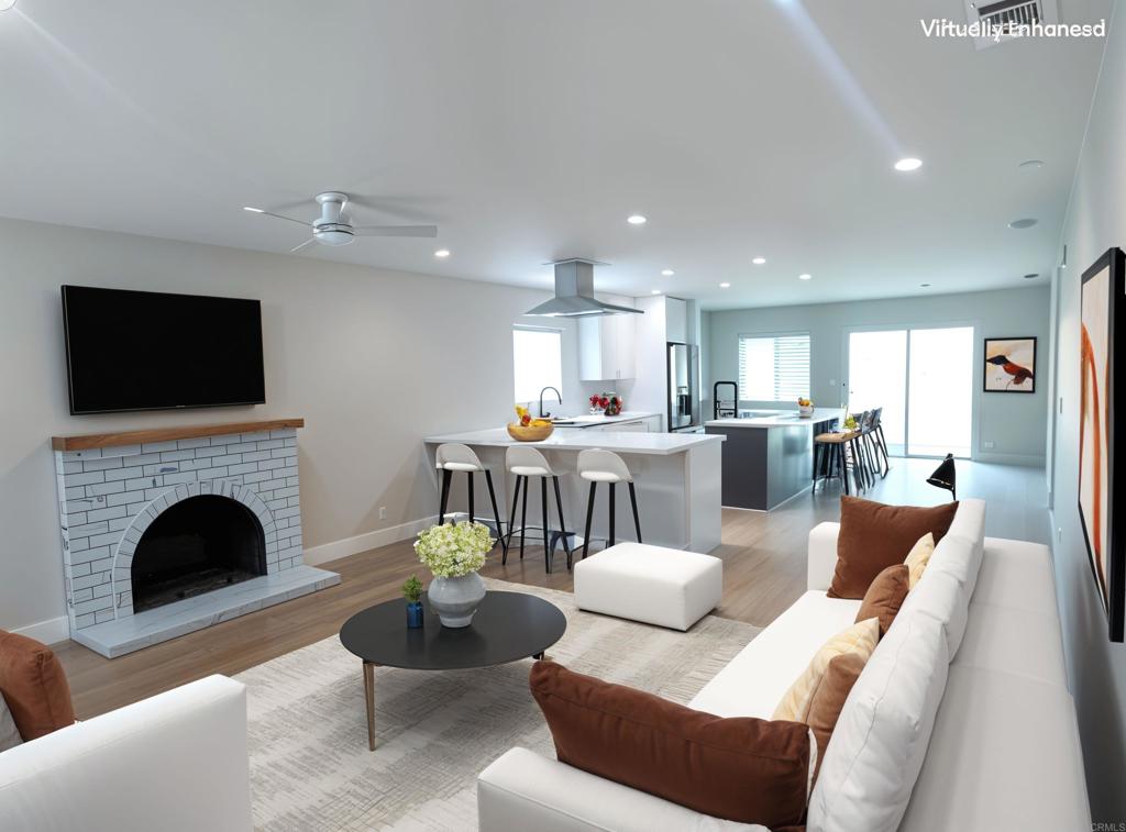 325 Cadillac Circle Oceanside CA, 9205463711299021955120