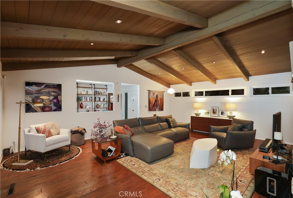 1155 W Park Lane, Santa Ana CA, 9270663680359893249121