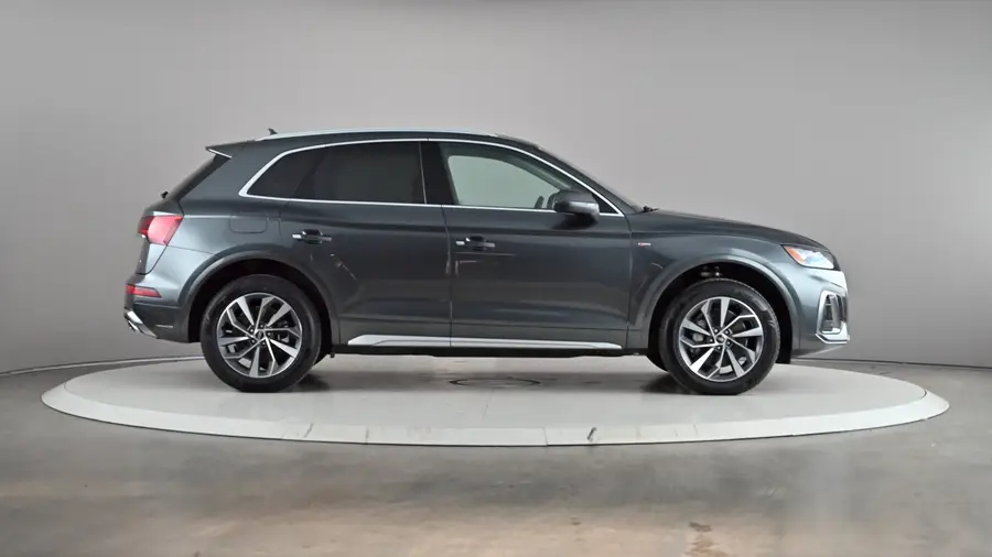 2023 Audi Q563868235162625124