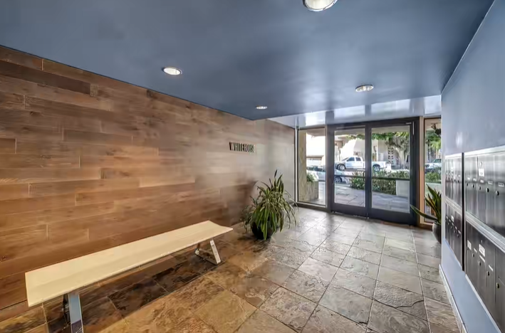 Landlord Direct Rental | Luxury Top-floor Apartment in West Hollywood, Los Angeles 2B2B63622741110145124