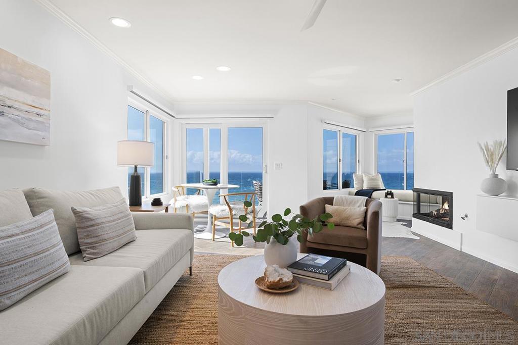 239 S Helix 22 Solana Beach CA, 9207563712314392961120