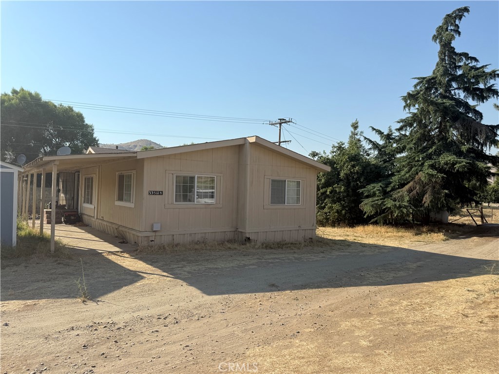 33511 Sierra Drive 1/2 CA, 93244