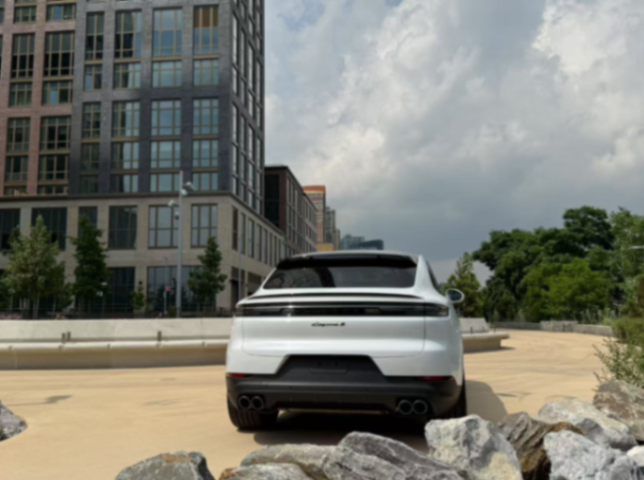 2024 Porsche Cayenne S Coupé63504101283329123