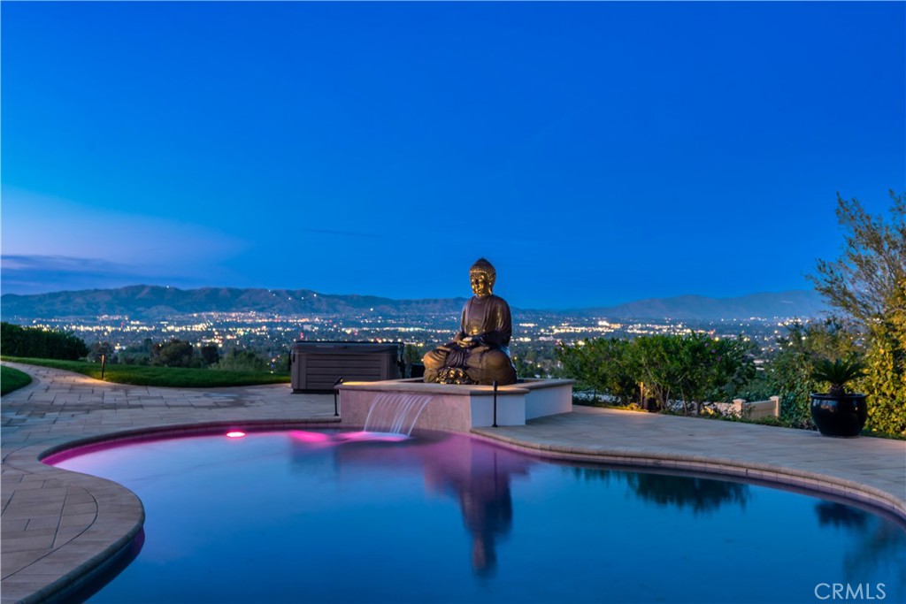 4854 Nomad Drive, Woodland Hills CA, 9136463821929847043122