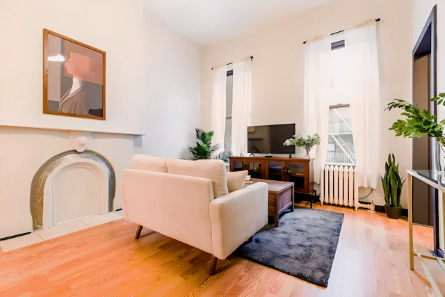 336 West 46th Street63637020777475122