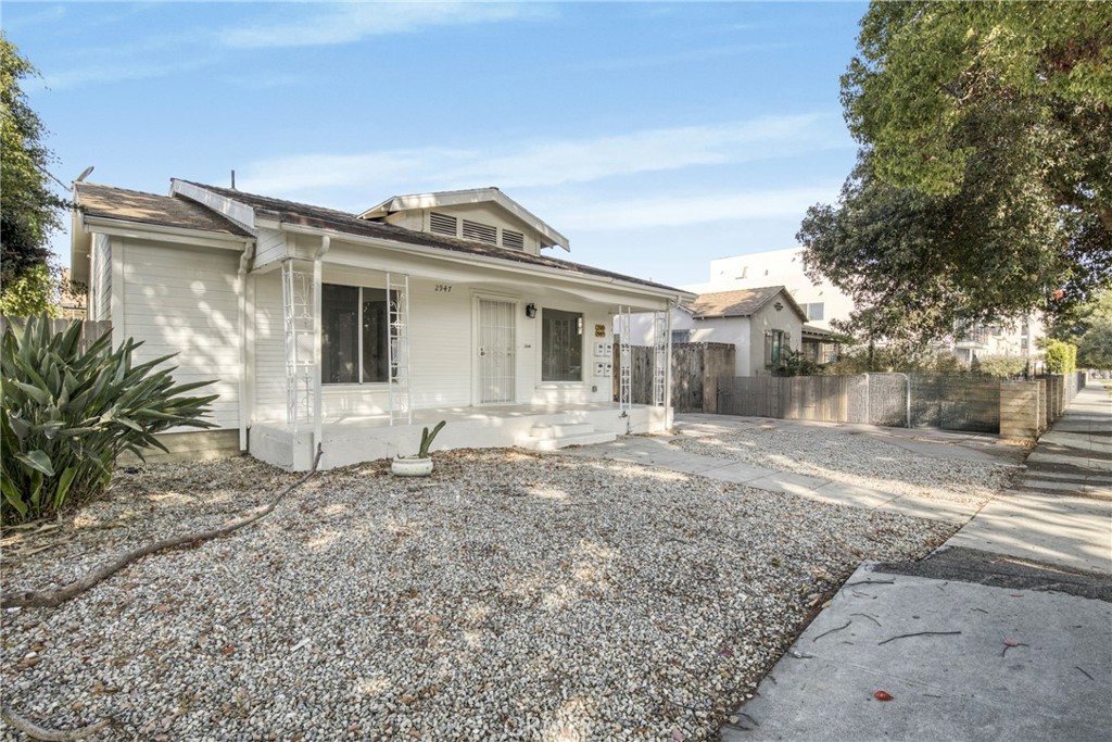 2947 West Boulevard Los Angeles CA, 9001664134271141506120