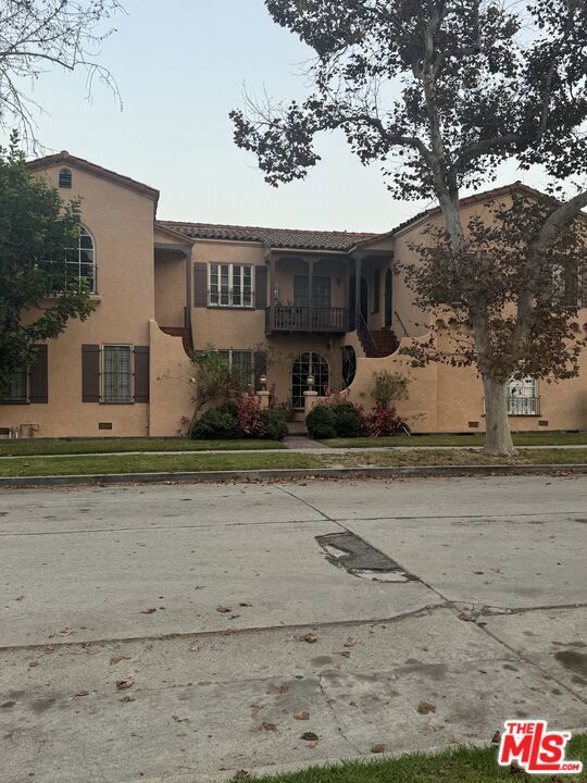 4116 Garthwaite Avenue Los Angeles CA, 9000864108342759427121