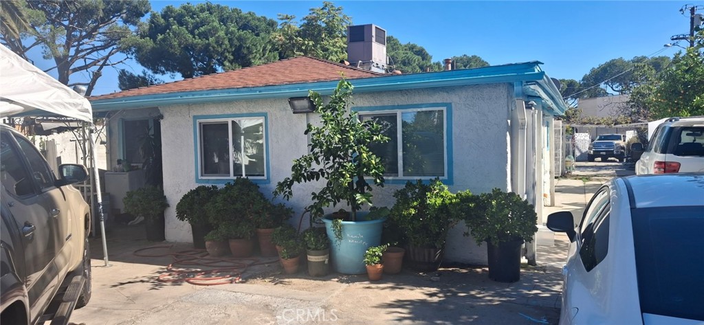10712 Sherman Sun Valley CA, 9135264132280055299121