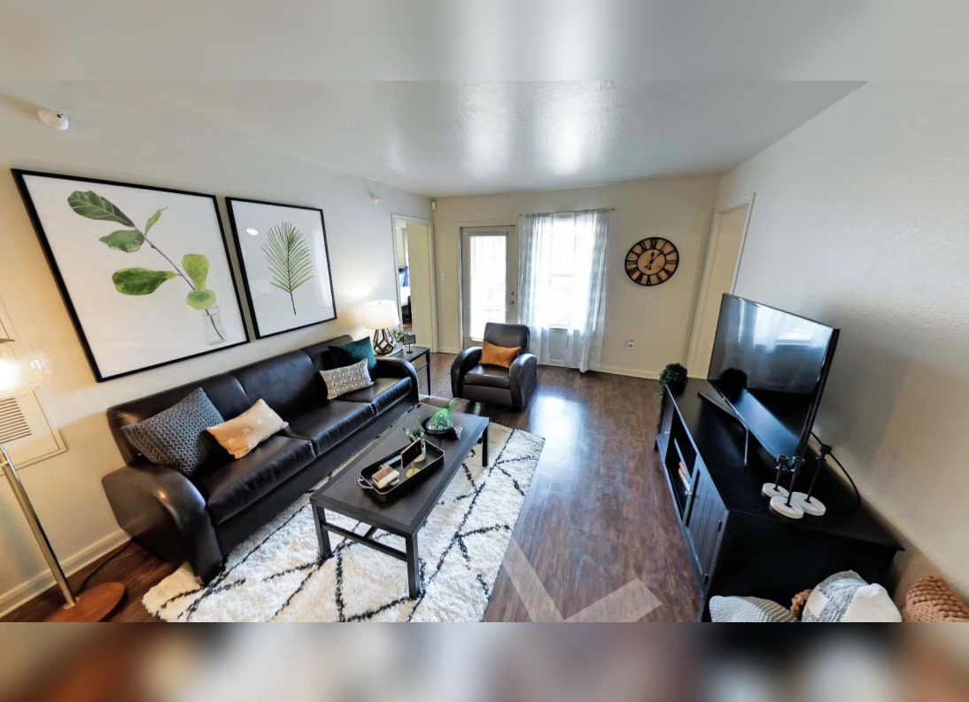 University Trails, Lubbock Room in 2 Bed - 2 Bath