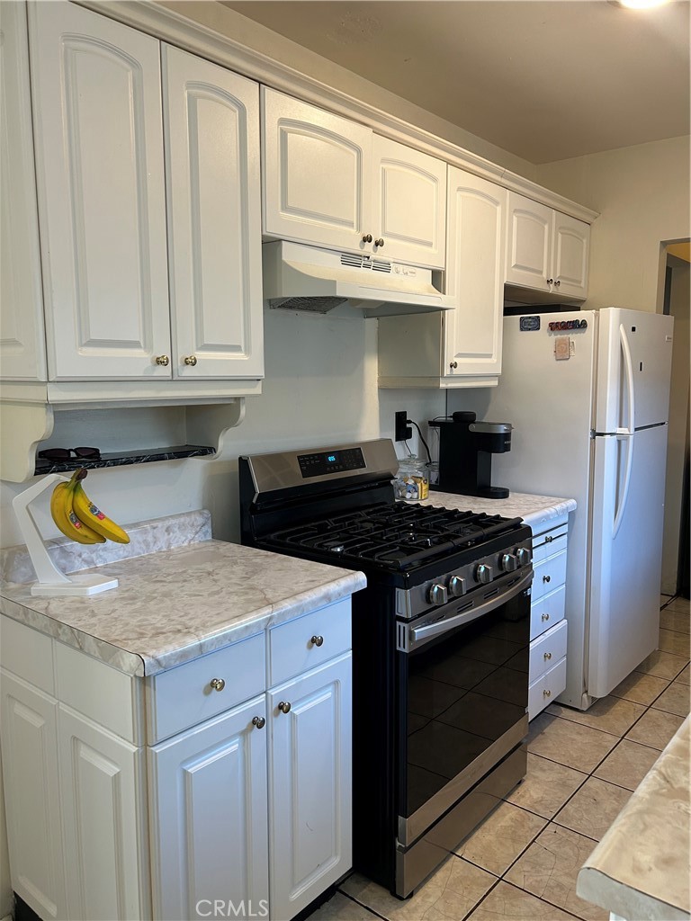 11945 168th, Artesia CA, 9070164108108867331120