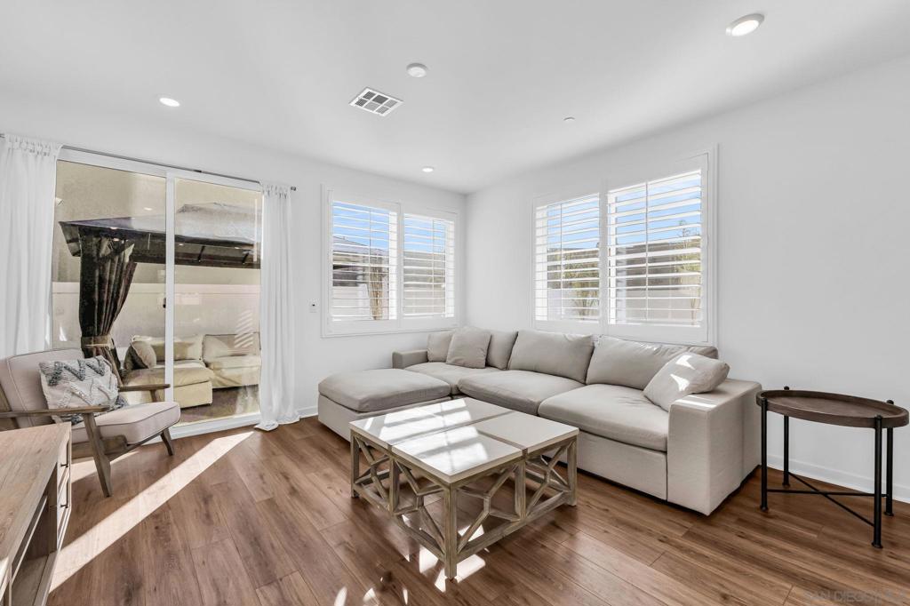 31545 Angel Aura Winchester CA, 9259664091212590594120