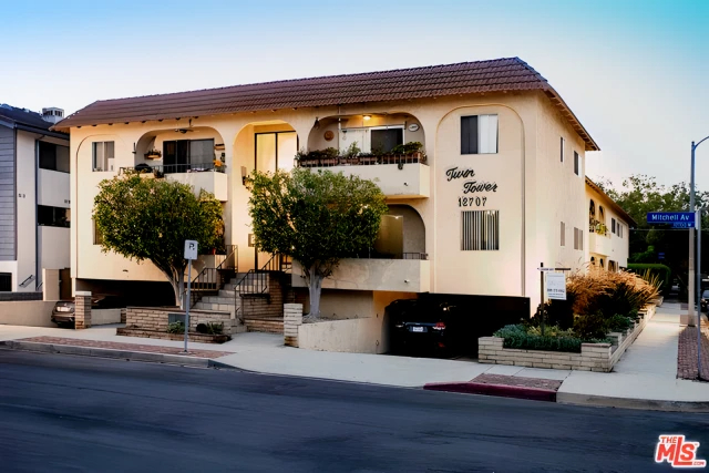 12707 Mitchell Avenue635807582525451225