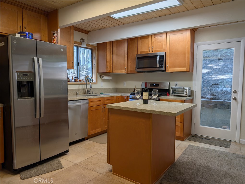 43428 Bow Canyon Road Big Bear Lake CA, 9231563704192318465121