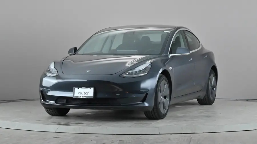 2019 Tesla Model 364753680272386122