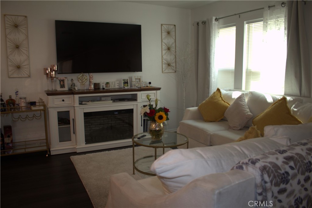 7155 Citrus Avenue Fontana CA, 9233664143608873985122