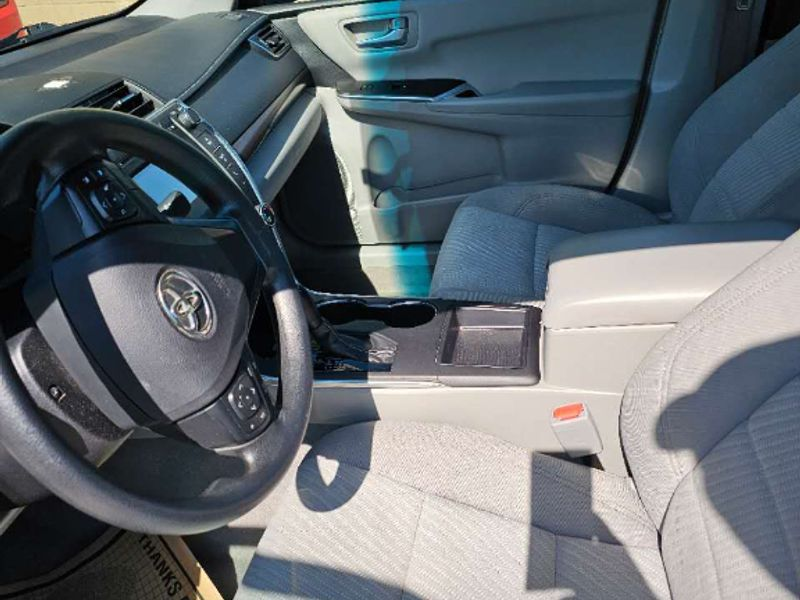 2017 TOYOTA CAMRY LE63333789687939123