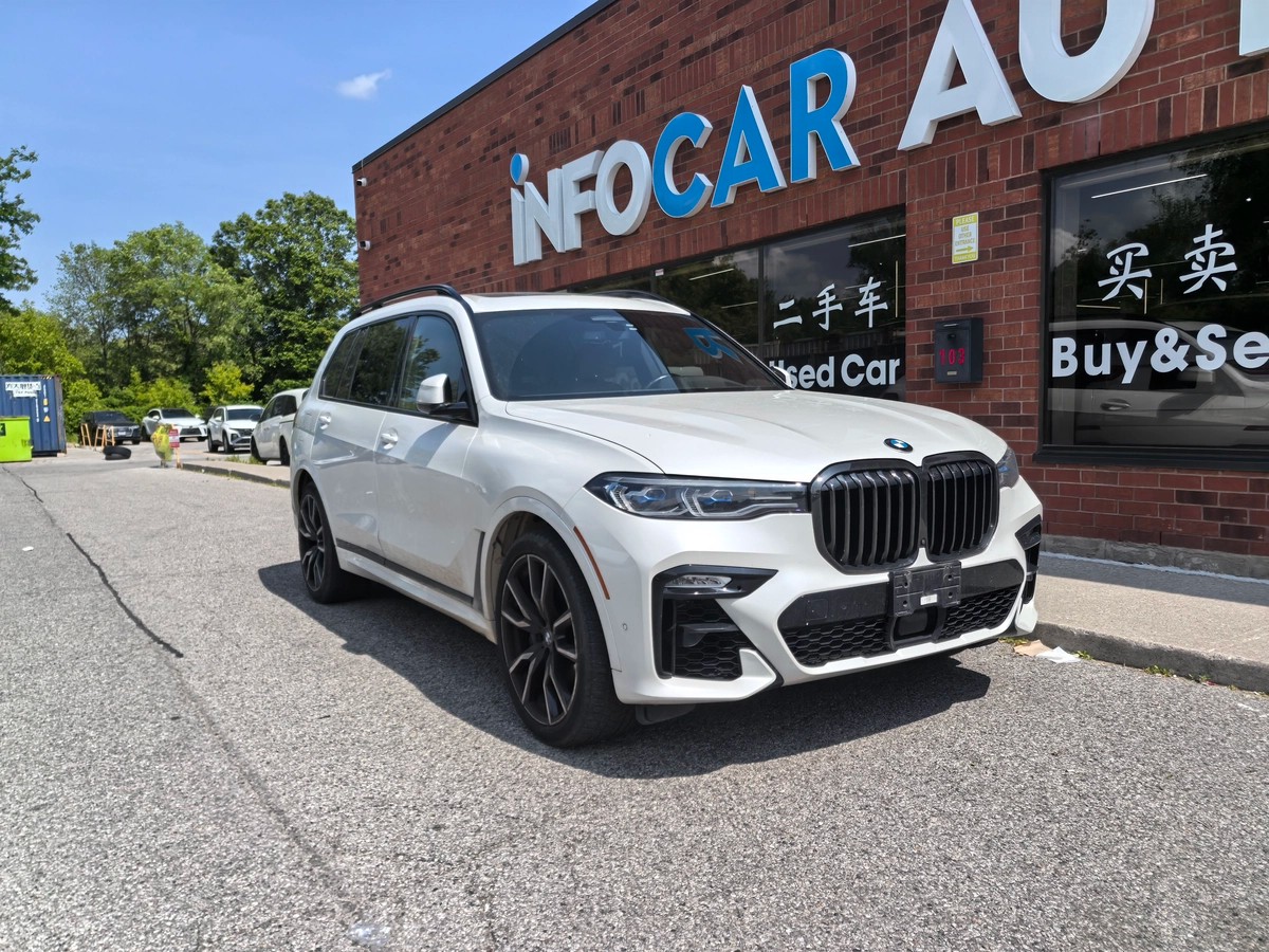 2022﻿ ﻿BMW﻿ ﻿X7﻿ ﻿xDrive40i