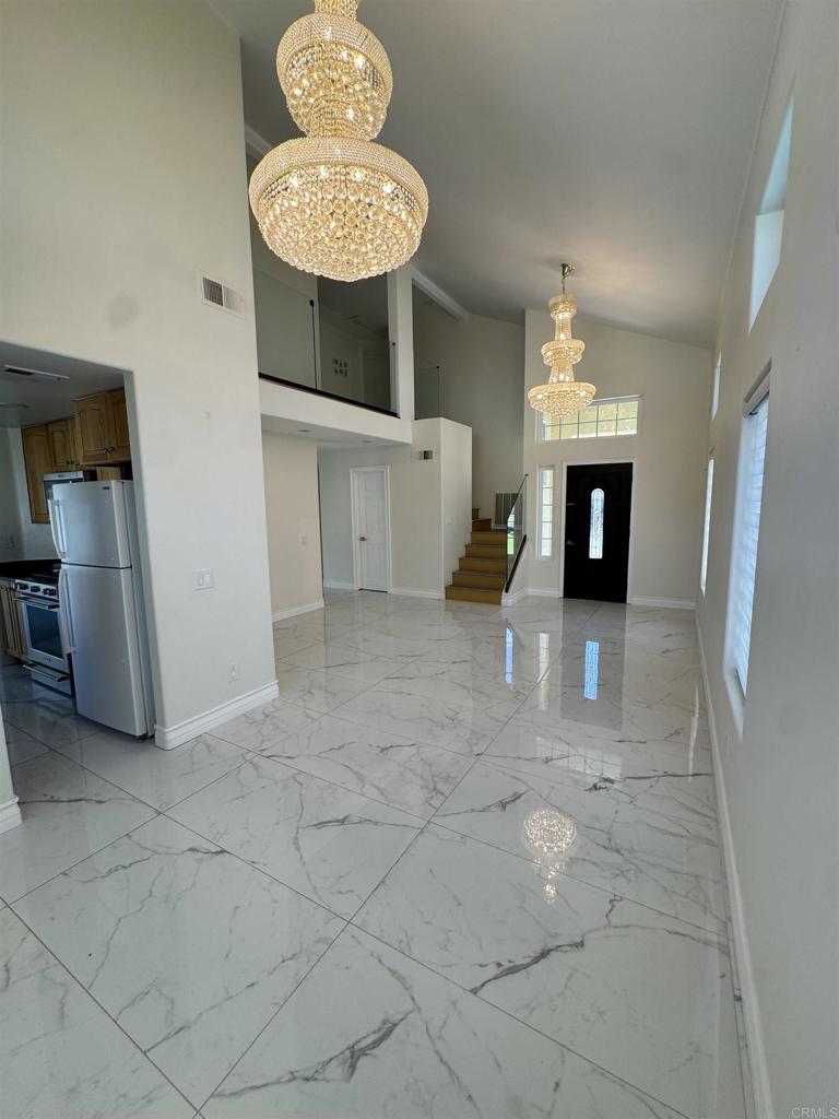 12334 Via Hacienda El Cajon CA, 9201963626436215939122