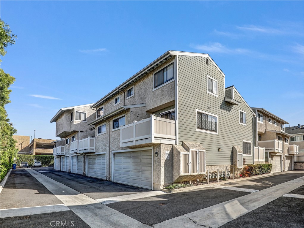 4325 W 182 Street 18, Torrance CA, 9050464065952912259121