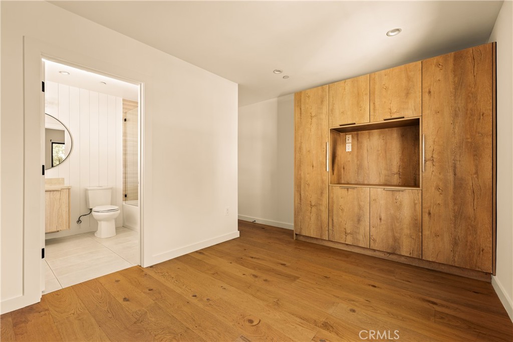 17606 Bromley Street Encino CA, 9131663770280833923122