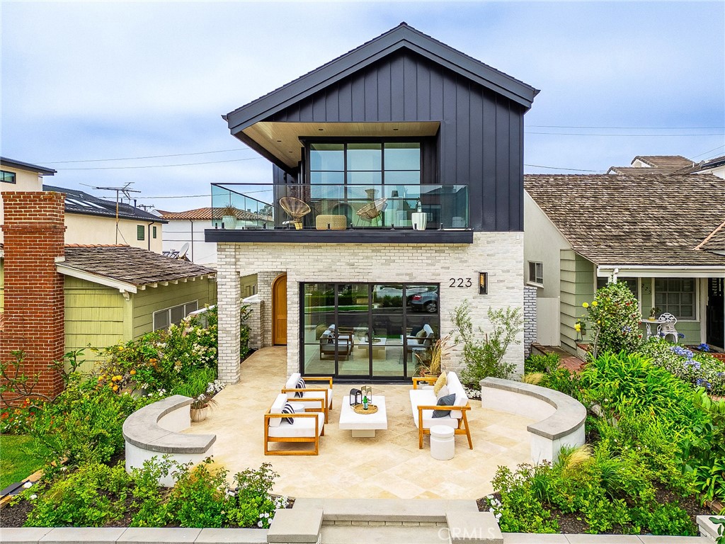 223 Orchid Avenue Corona Del Mar CA, 9262563635190387073122
