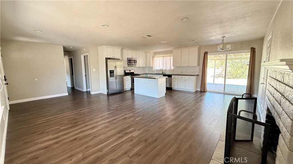 14696 Clovis Street Victorville CA, 9239463635369711873121