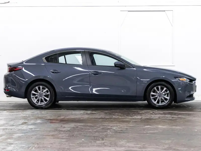 2025 Mazda Mazda364400888962817121