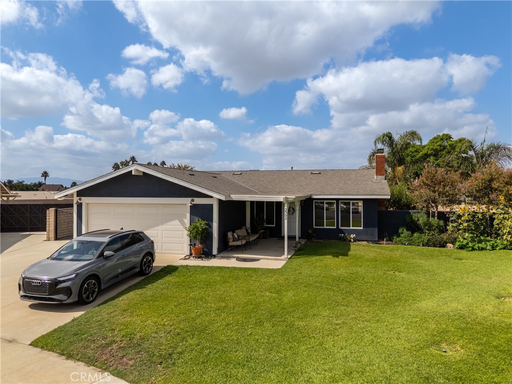 2902 E Firecrest Drive, Ontario CA, 9176163703005610115121